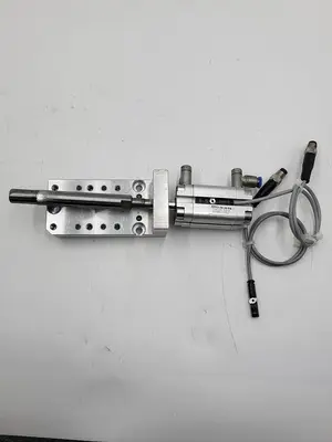 Used FESTO FESTO CYLINDER PUSH ADVU-16-20-PA MOUNTED ON ALUMINUM BASE Cylinders | ND Industrial Surplus #1216638