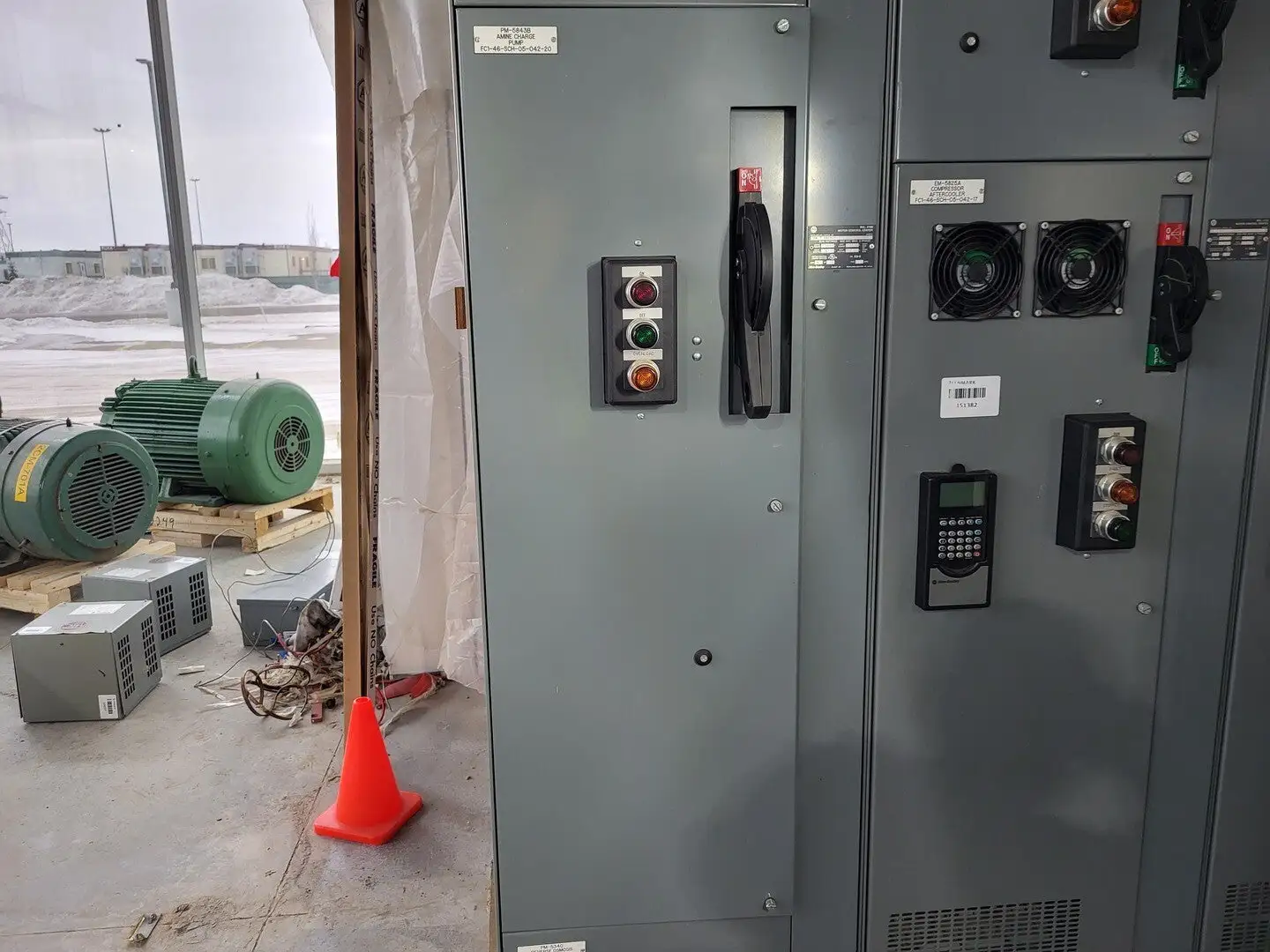 NEW ALLEN-BRADLEY YUTKNPN90/1AY