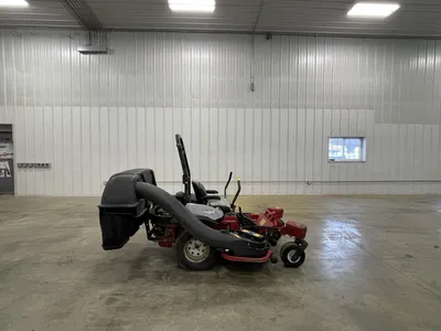 USED 2022 EXMARK LAZER Z ZERO TURN