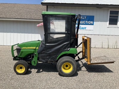 Used 2006 JOHN DEERE 2305 Sub-Compact & Compact Tractors Michigan US | Miedema Asset Management Group #1321982