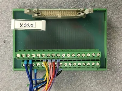 USED PHOENIX CONTACT PHOENIX CONTACT UMK-SE11,25-1
