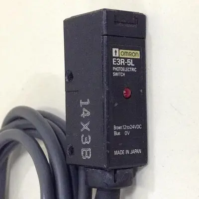 USED OMRON E3R-5L