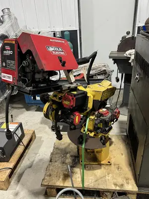 Used FANUC ARCMATE 100IBE Robots Michigan US | RAB Industries, Inc. #184547