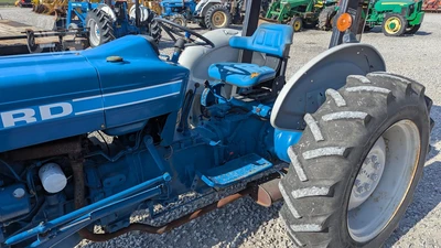 USED 1985 FORD 2910