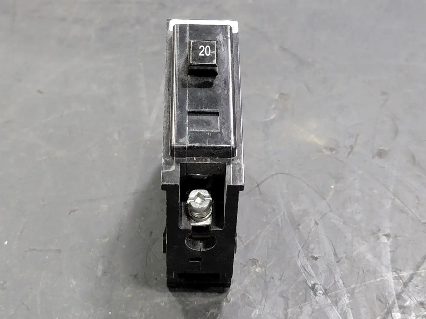USED CUTLER-HAMMER BA120
