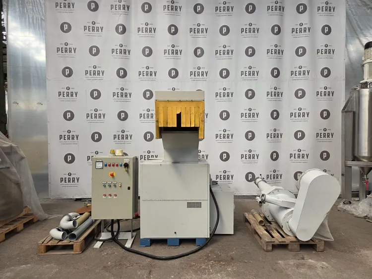 Used 2002 TRIA 45-35/CN-SL Granulators CZ | Perry Equipment #120419