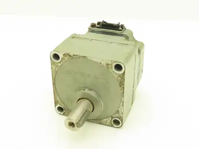 Oriental Motor BLM5120HP-GFV Brushless DC Gear Motor 0-240V 5:1 Gearhead GFV5G5S