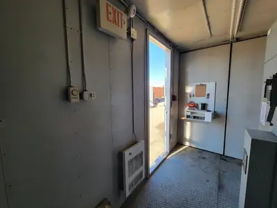 5kV Motor Control Center (MCC) Unit w/ (4) Breakers & (2) Load-Break Switches