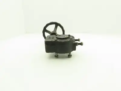 24:1 Valve Operator gearbox with Crank