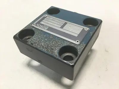 USED BOSCH 0 811 402 450