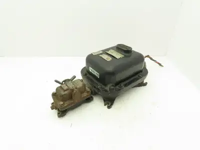 Cutler-Hammer 9586H6072A Manual Motor Starter Overload Contactor 460V 9586H6045A