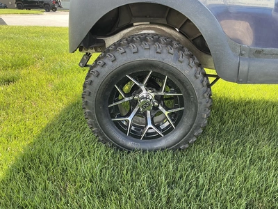 USED 2017 CLUB CAR PRESIDENT