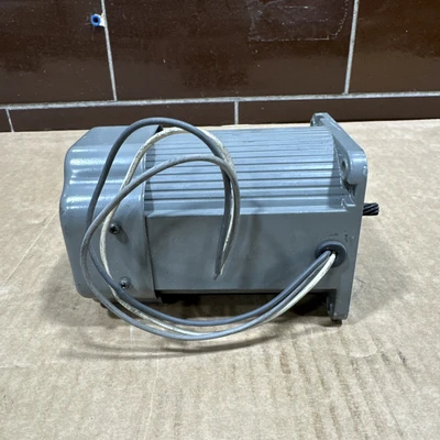 USED Mitsubishi Electric JIS C 4004