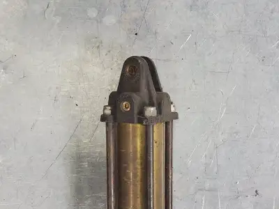 Pneumatic Air Cylinder 2" Bore x 6" Stroke