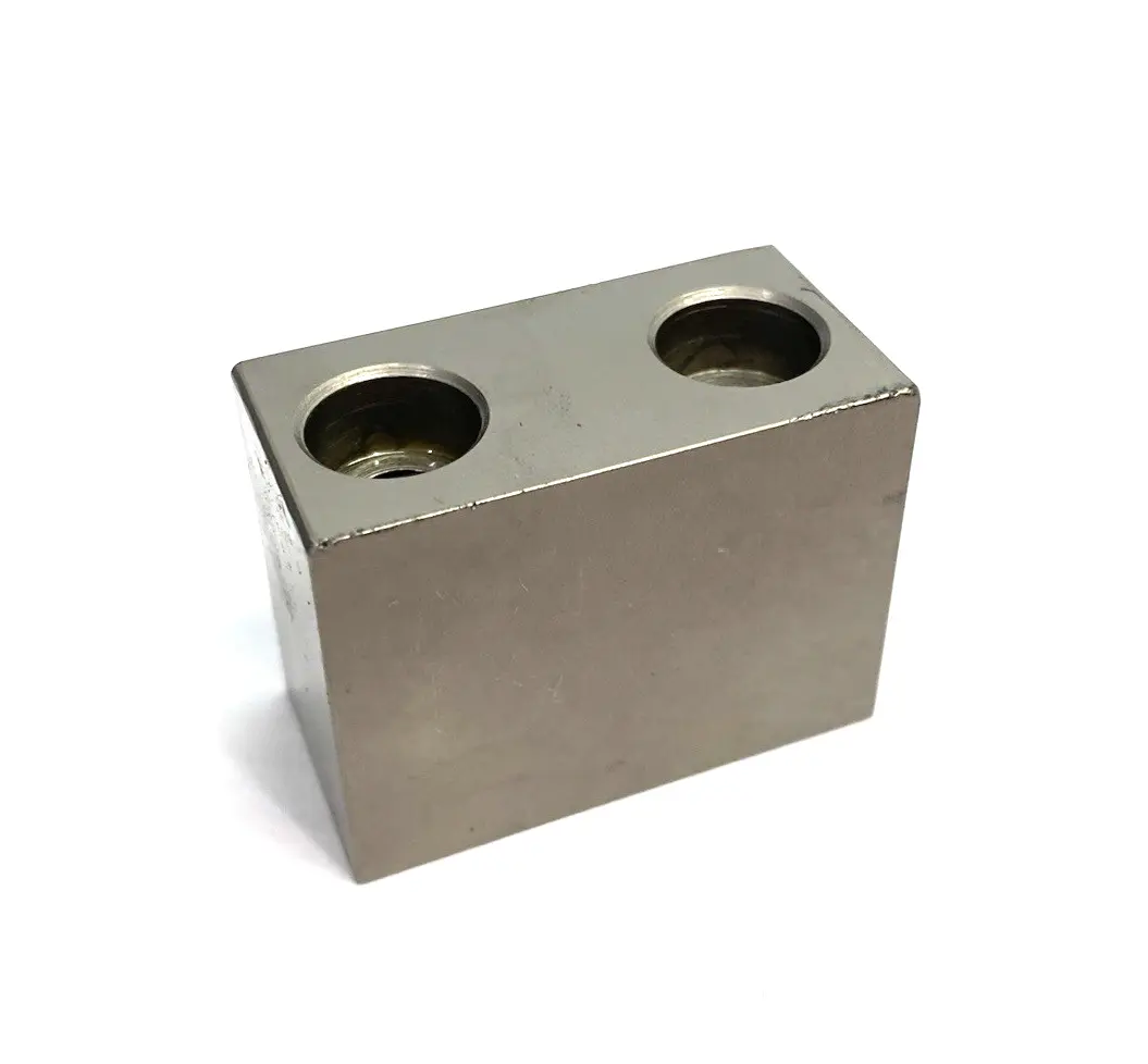 USED MISUMI STOPPER BLOCK, COUNTERBORED, 20MM THICK, 30MM HEIGHT