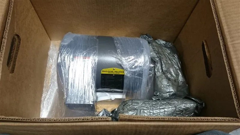 Baldor V400074.B01 Industrial Motor 1/2 HP 208-230/460V 1750 RPM New NIB