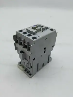 ALLEN BRADLEY 700-CF310* SER. A