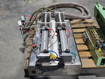 Pneumatic Liquid Filling Machine, Double-Head, Model 3000