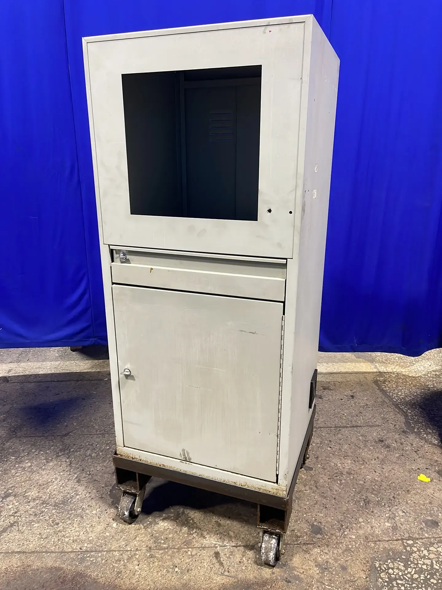 Computer Cabinet