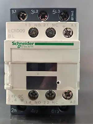 Schneider LC1D09 3 Poles 120V AC 9A Reversing IEC Magnetic Contac (BIN213)