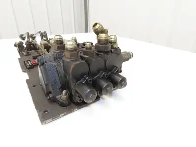 Yale Hydraulic 3-Spool 3 Lever Forklift Mast Control Valve Assembly Off ERC100