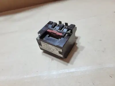Used CUTLER-HAMMER A10CN0 PLC Contactors British Columbia CA | Lenmark #1488946