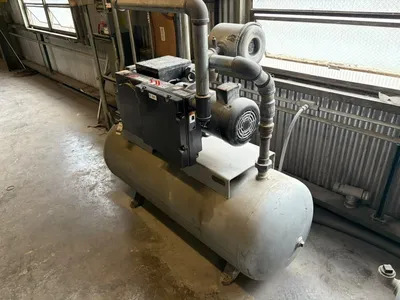 TRAVAINI PVL200 Pump Vacuum | Perry Equipment (3)