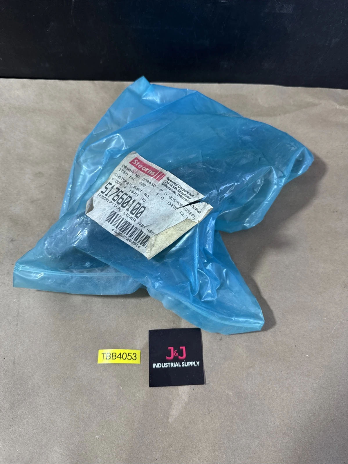 NEW Stearns 517660100