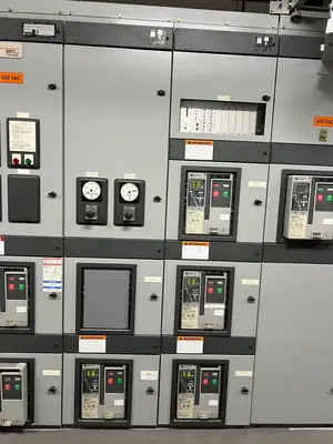 LV Double-Ended Unit Substation - 2 x 2000/3000kVA, 13.8kV Transformers w/ 600V MAGNUM DS Switchgear