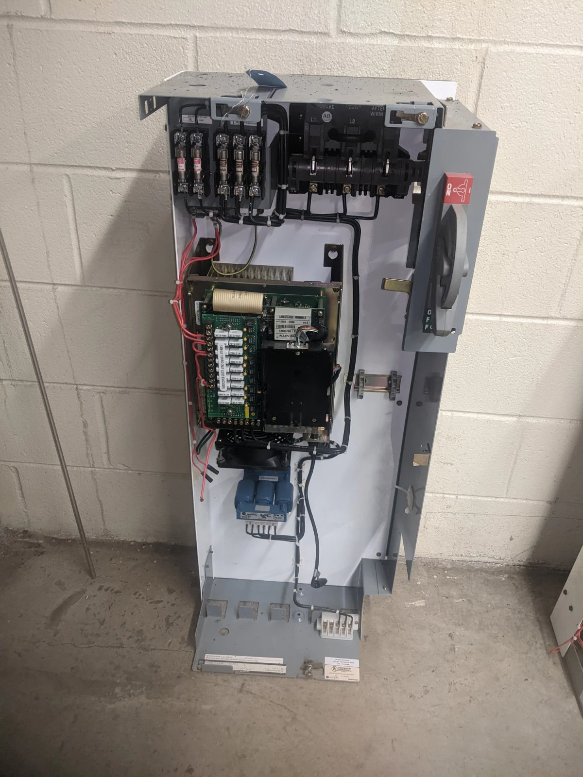 USED ALLEN BRADLEY YUERSP523/2AY (2162N) Q