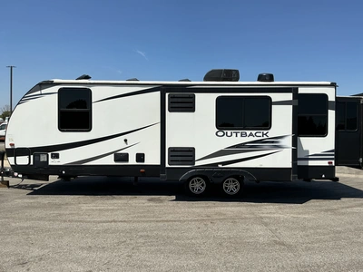 Used 2020 KEYSTONE OUTBACK 252URS Campers, Caravans, Motorhomes Michigan US | Miedema Asset Management Group #1304643