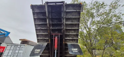 2005 GMC C7500 Dump Trucks | Platinum Group (44)