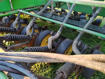 Used 1992 JOHN DEERE 750 GRAIN DRILLS Grain Drills Louisiana US | Proxy Equipment #1385301