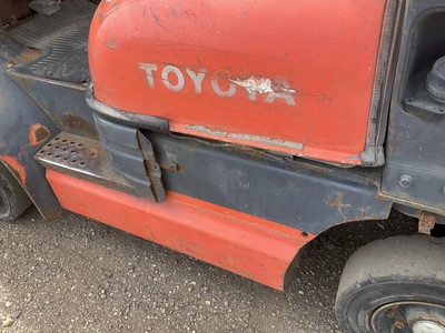 Used TOYOTA 42-6FGU25 Internal Combustion Forklifts: Pneumatic Tire Michigan US | Miedema Asset Management Group #1461582
