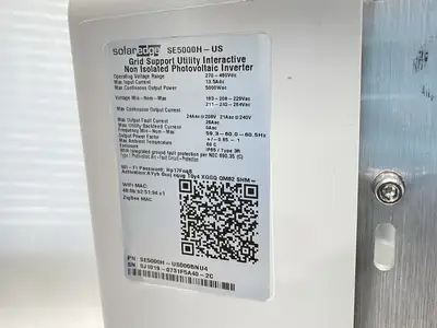 USED SOLAREDGE HD-WAVE SINGLE PHASE GRID-TIE INVERTER 5KW 208/240V