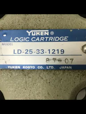 USED YUKEN LD-25-33-1219