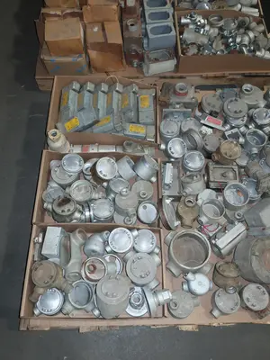 5 PALLETS OF ASSORTED CONDUIT AND CONDUIT FITTINGS, EATON, CROUS HINDS, SQUARE D