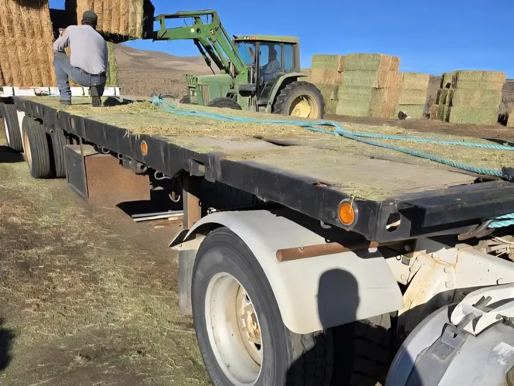 Used 1963 FRUEHAUF 32' + 30' Flatbed Trailers Idaho US | Berry Machinery #910868