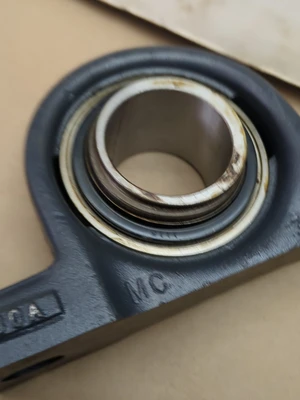 NEW Federal Mogul BCA P 90-R