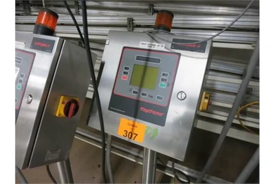 TapTone bag checkers, model TT-2000