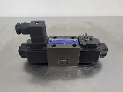 NEW YUKEN DSG-01-3C3-A120-N-6090