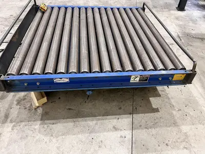 3,000 LBS X 48" X 48" ROTO-MAX HYDRAULIC SCISSOR LIFT TABLE W/ ROTARY LEWCO ROLLER CONVEYOR TOP, 110 VOLT: STOCK #20874