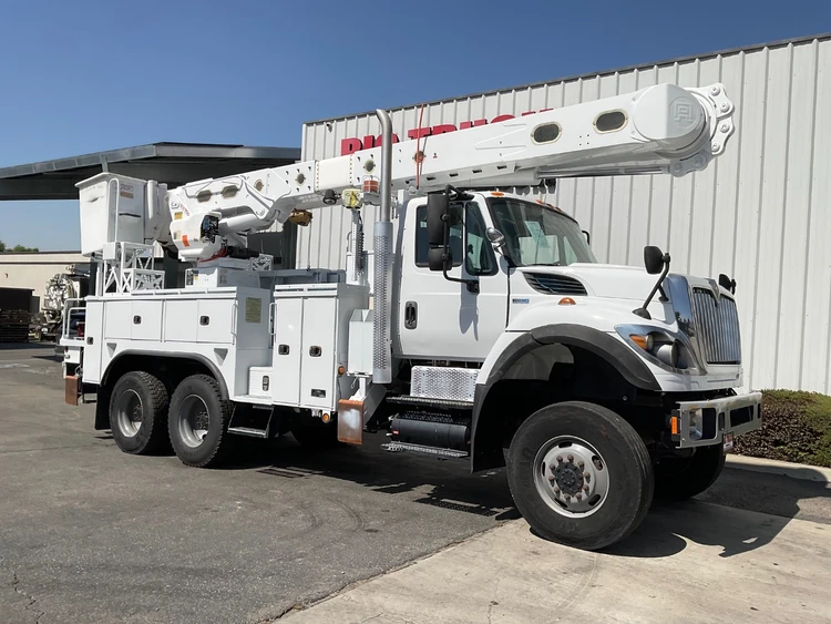 Used 2013 INTERNATIONAL 7500 Bucket (boom) trucks California US | Big Truck & Equipment #1412269