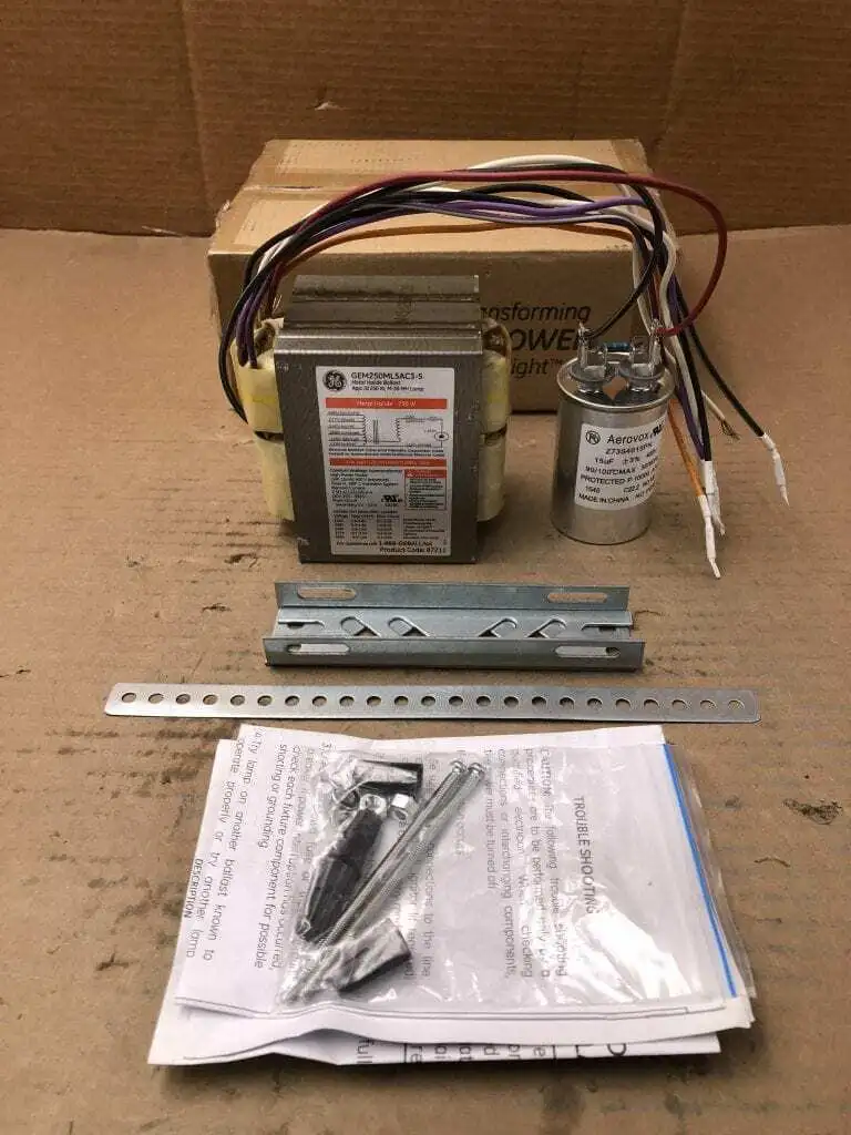 GE GEM250ML5AC3-5 Magnetic Metal Halide Ballast