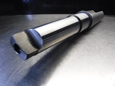 Kennametal 2.5-3.5" Indexable Tapered Shank Drill QPV3500RSMTM5 (LOC1553B)