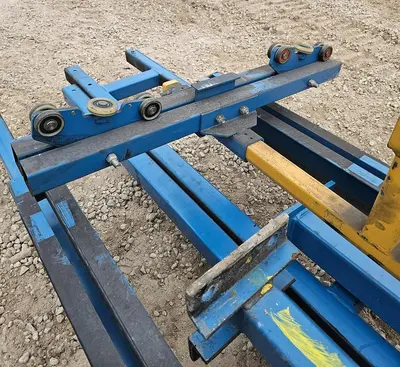 USED GORBEL 250# FREESTANDING BRIDGE CRANE SYSTEM W/VACUUM LIFT