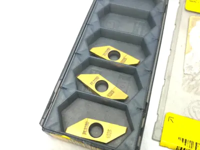 USED SANDVIK COROMANT COROCUT® XS INSERT FOR PROFILING 6493372