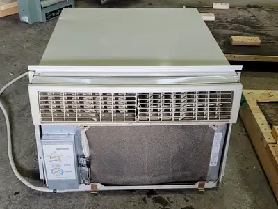 USED FRIEDRICH SL36L30-A