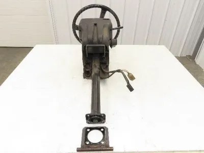 Toyota 5FBE15 Steering Wheel Column Assembly Controls Button Tilt