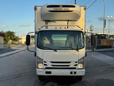 Used 2019 ISUZU NQR Reefer Trucks Florida US | Truck and Van Outlet #1509201